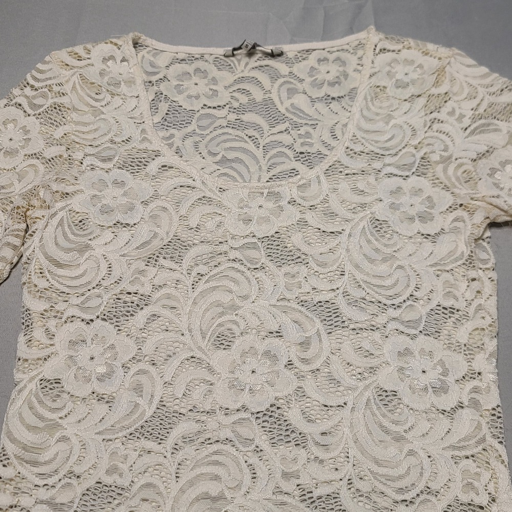 BKE Lace Top‎ Women Small Cream Floral Scoop Neck Elbow Sleeve BK949B WHT